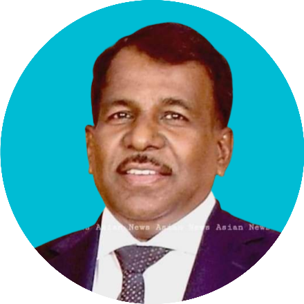 K. කරුනාහරන් මහතා